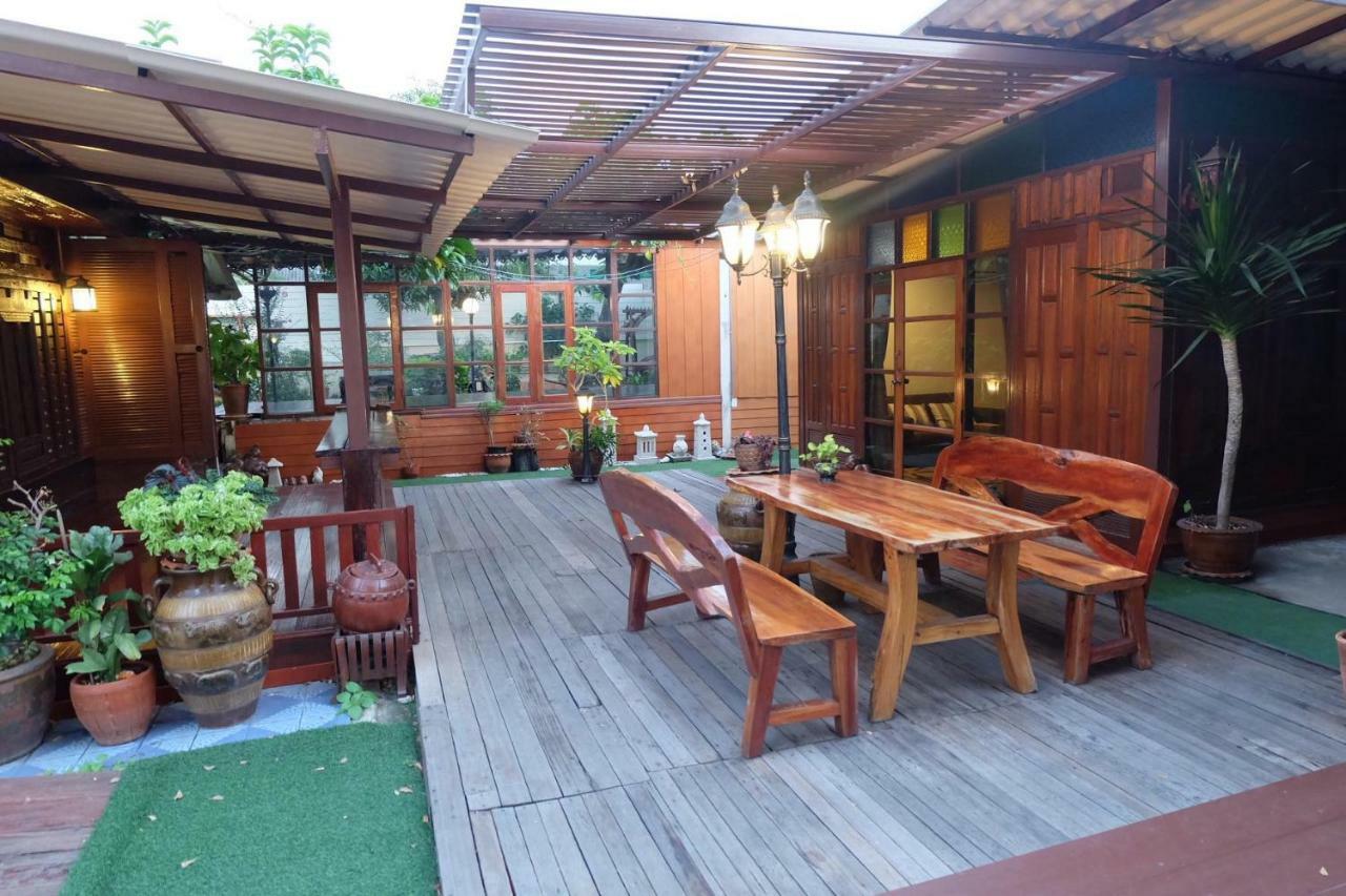 Binlar Guesthouse พระนครศรีอยุธยา ภายนอก รูปภาพ