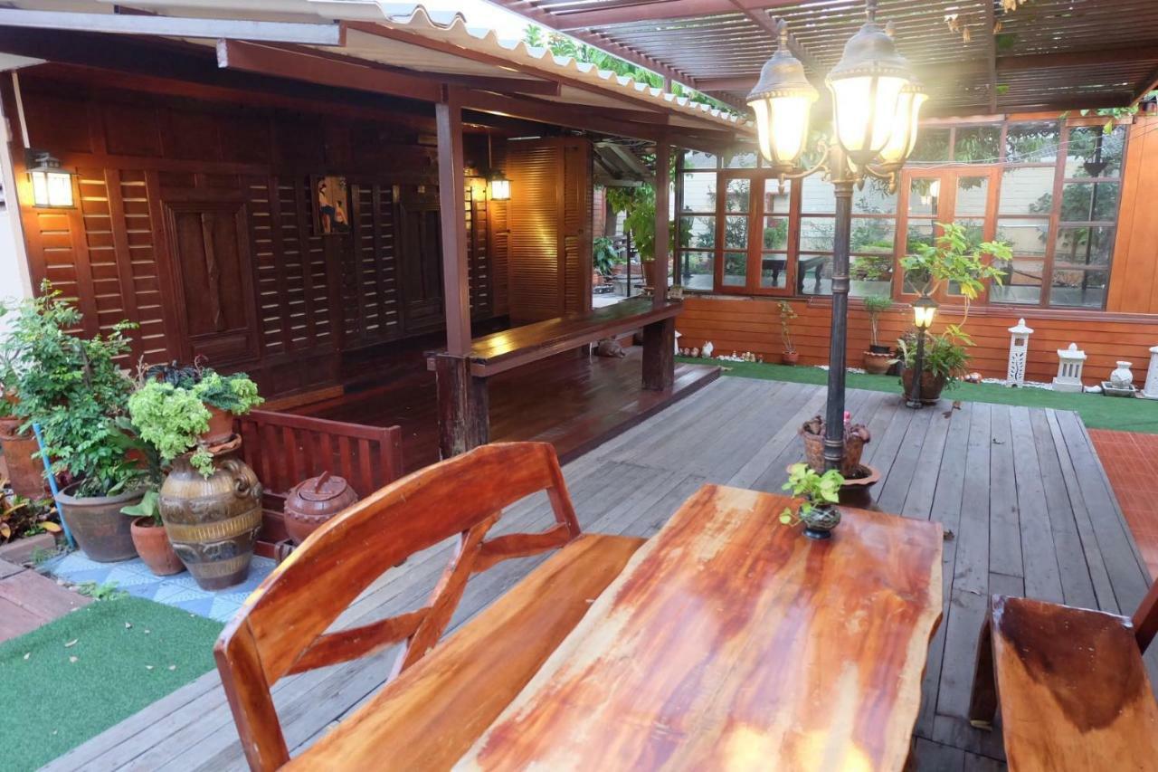 Binlar Guesthouse พระนครศรีอยุธยา ภายนอก รูปภาพ