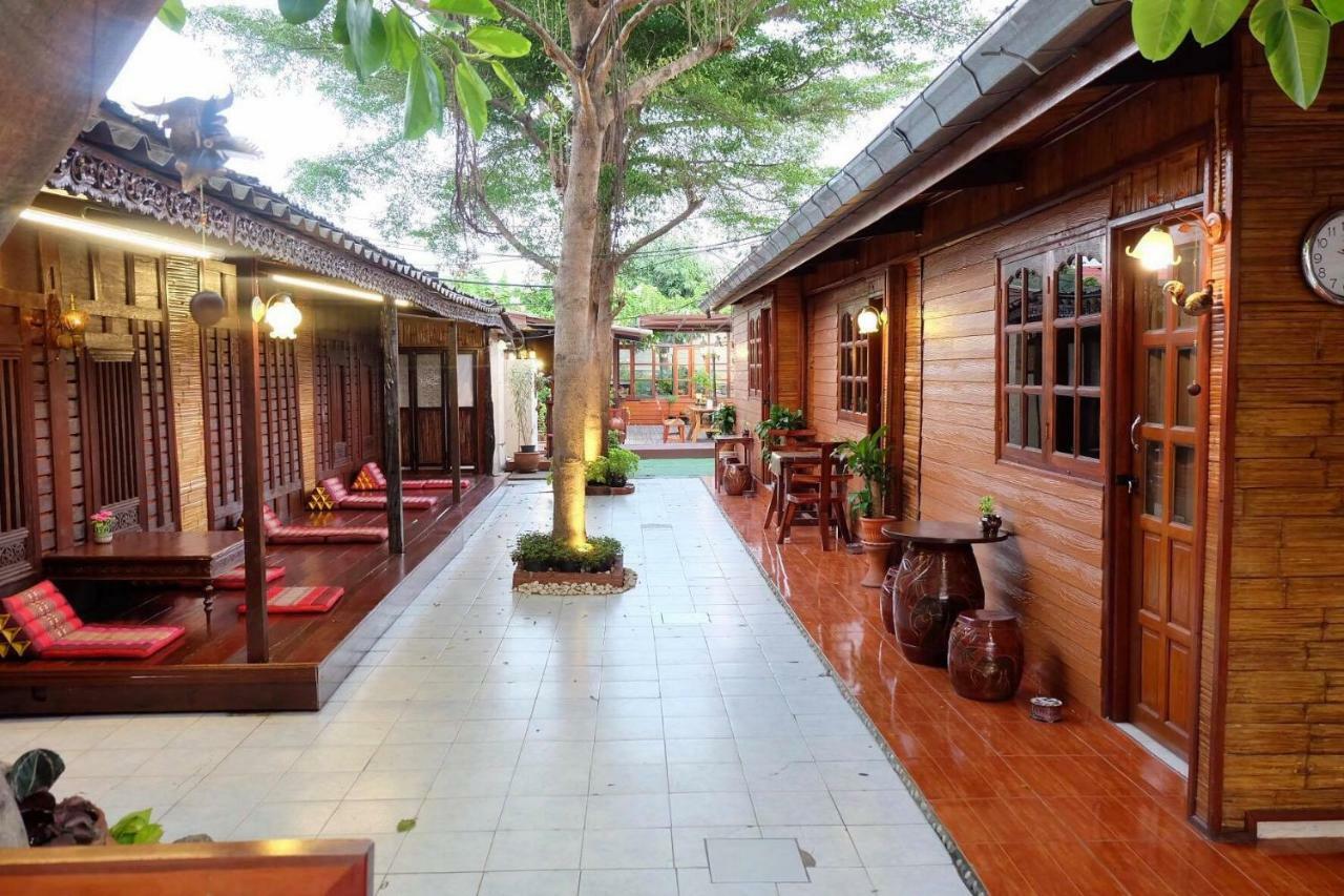 Binlar Guesthouse พระนครศรีอยุธยา ภายนอก รูปภาพ