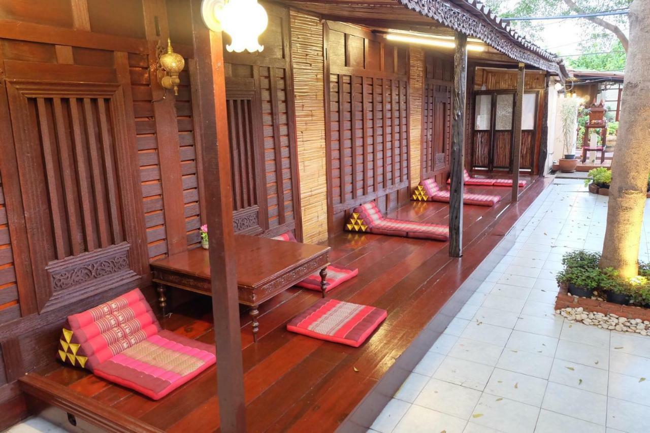 Binlar Guesthouse พระนครศรีอยุธยา ภายนอก รูปภาพ